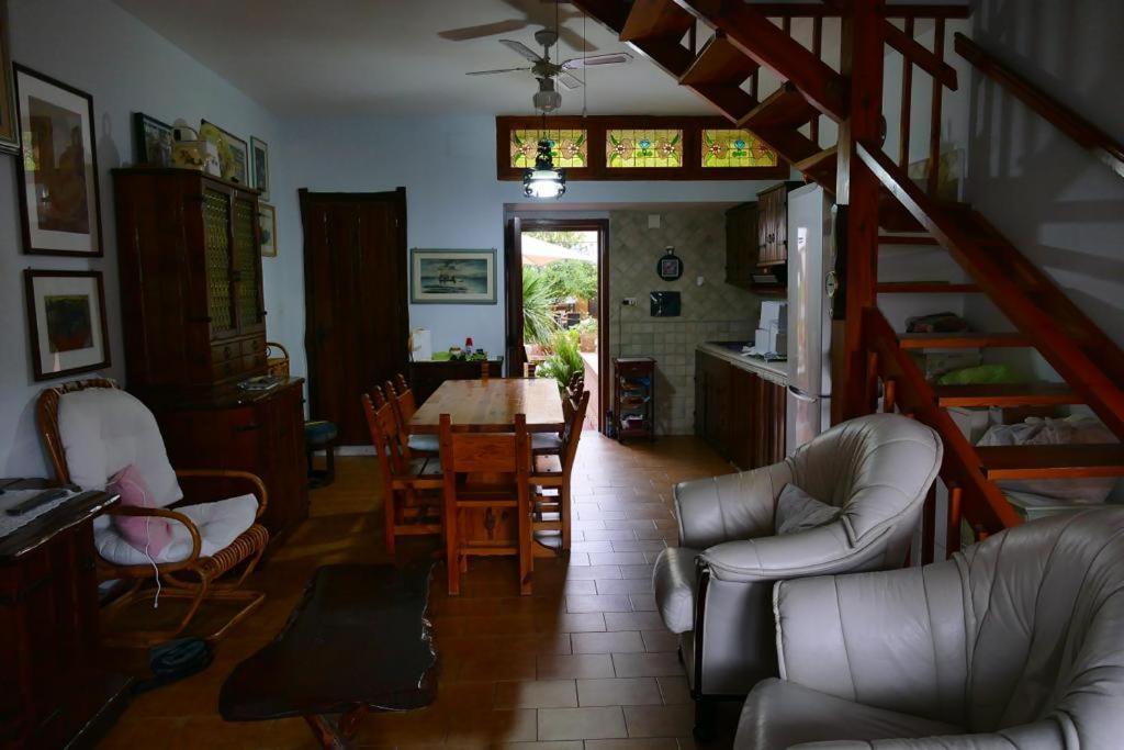 Pm 5 Via Sicilia Guest House Alghero Exterior foto